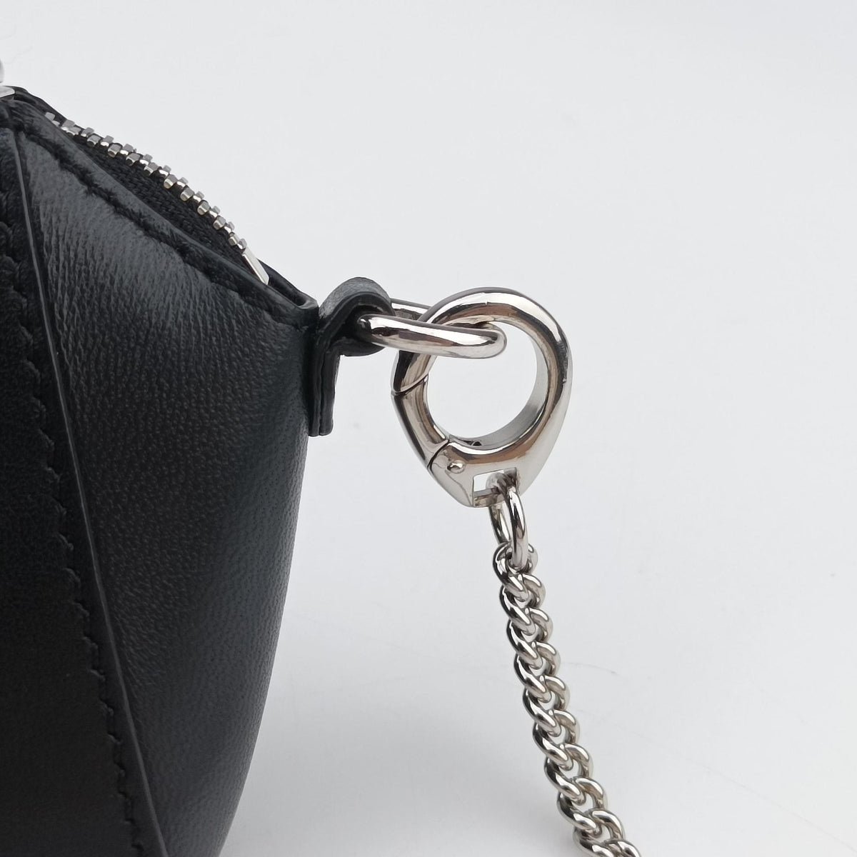 Antigona Black Leather GA E  0250アンティゴナ ブラック レザー　 GA E  0250