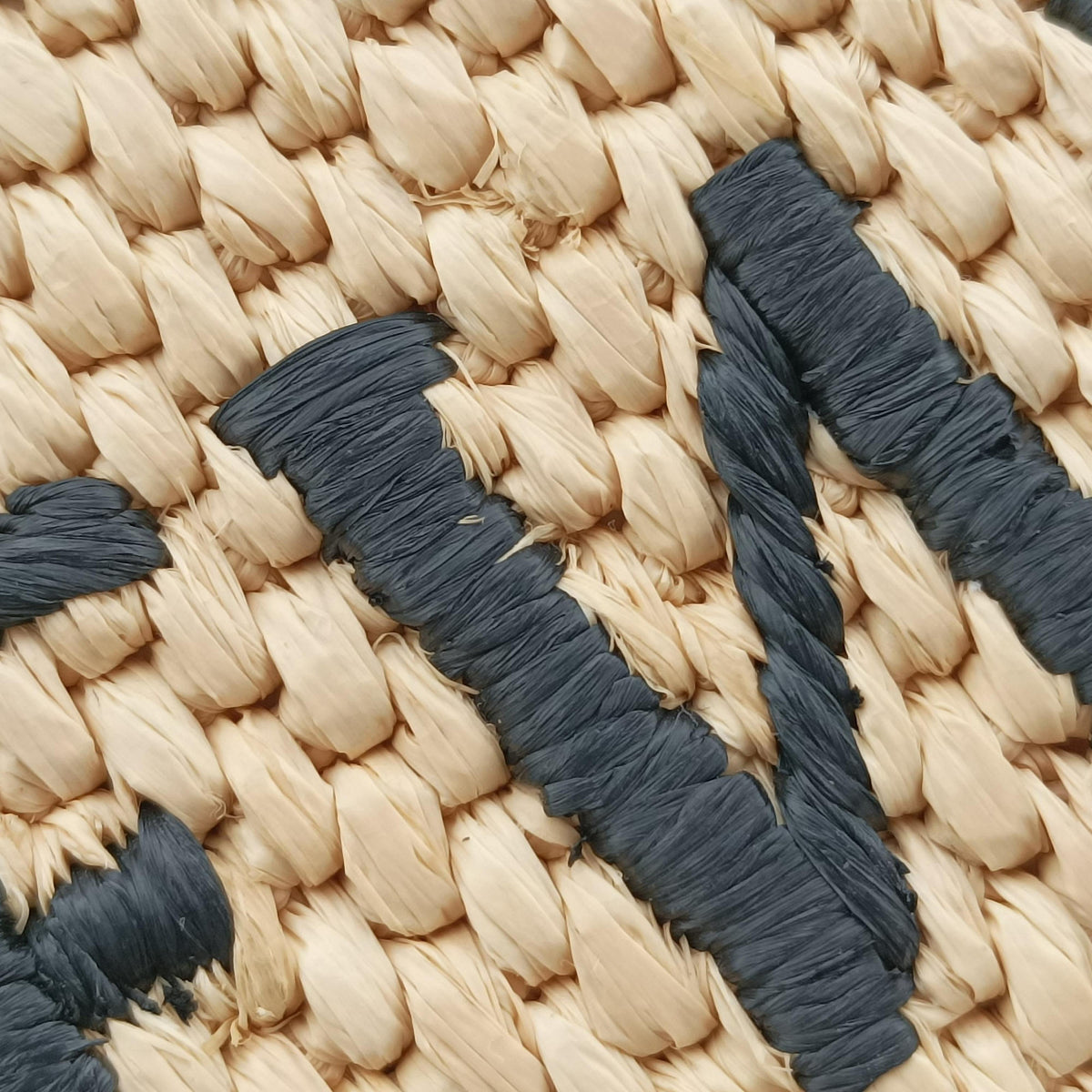 Font Tote Mini Beige Raffia A685V46X01 822416フォント トート ミニ ベージュ ラフィア A685V46X01 822416