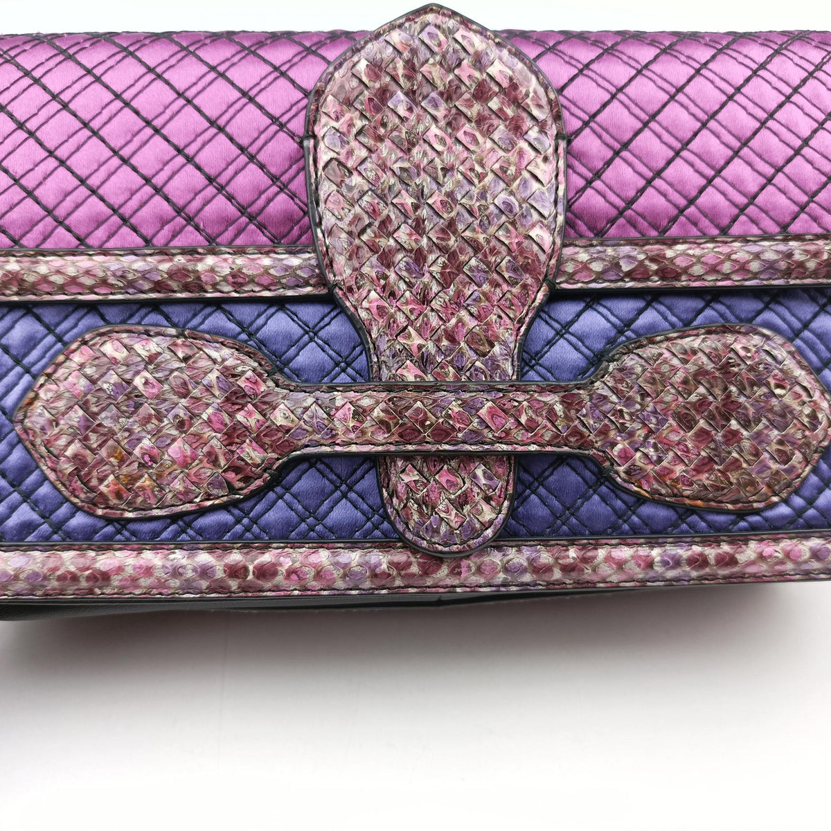intrecciato Purple Series Leather x Snake skin B05776340D IC Chipイントレチャート パープル系 レザー×パイソン B05776340D ICチップ