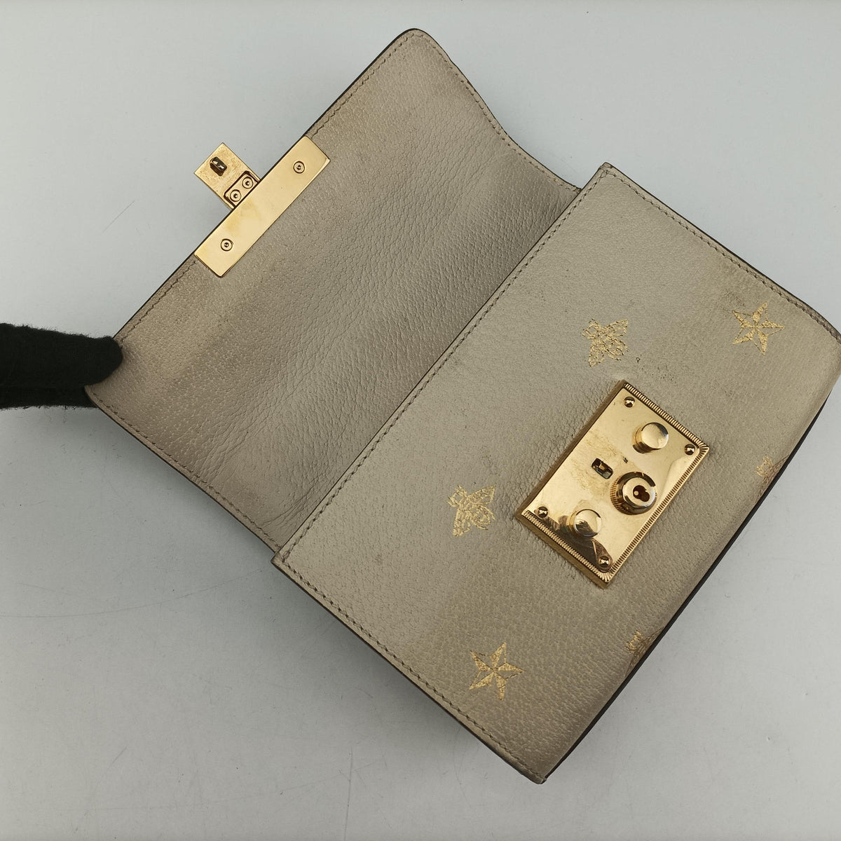Padlock White Leather 432182 D028896273パドロック ホワイト レザー 432182 D028896273