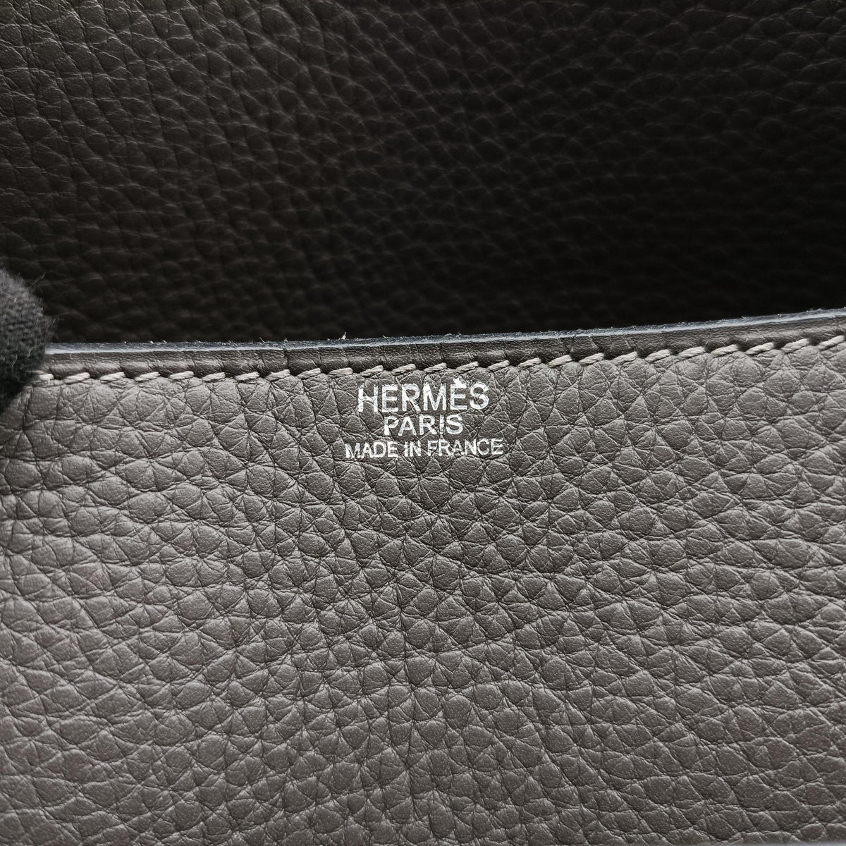 STEVE BESACE Grey Taurillon Clemence 055080CK 15O▢Lスティーブ ブサス グレー トリヨンクレマンス 055080CK 15O▢L