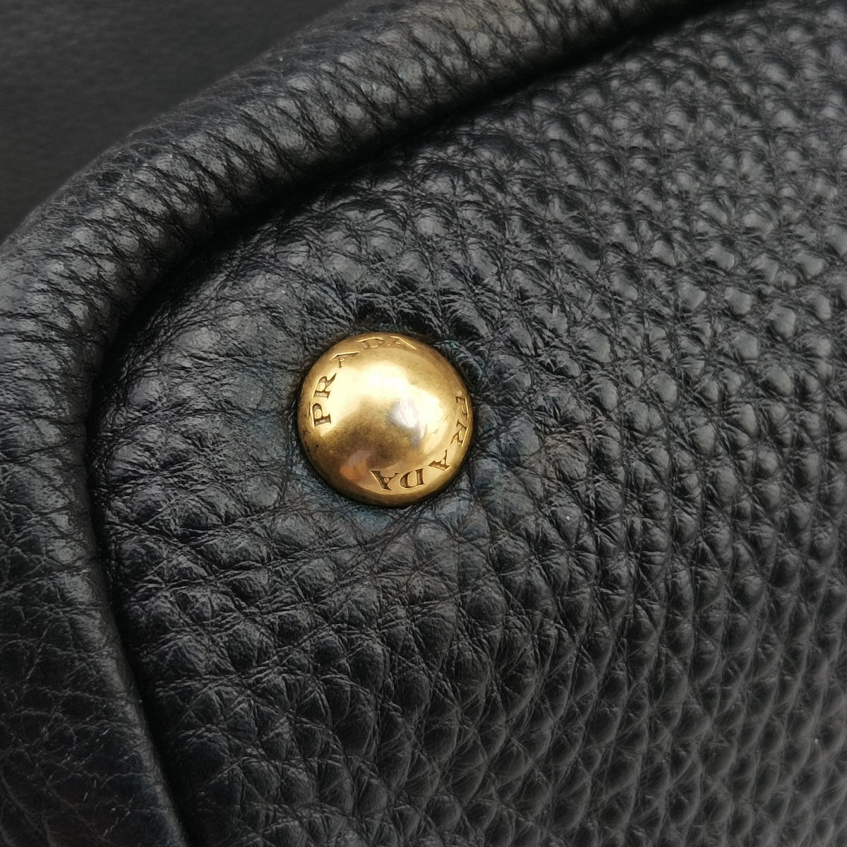 Vitello Daino Zippy Shopping Black leather BR4372 197/Bヴィッテロ ダイノ ジッピー ショッピング ブラック レザー BR4372 197/B