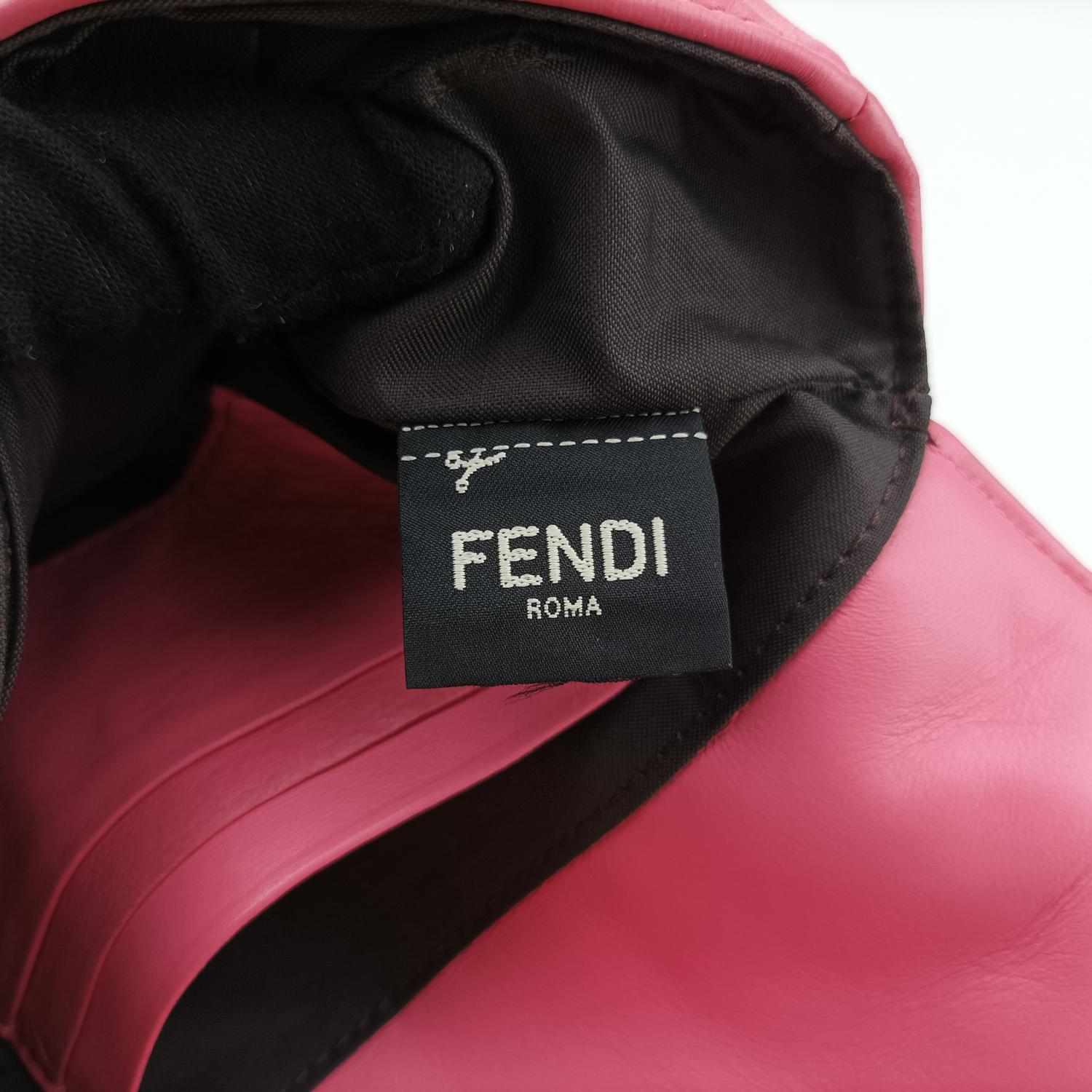 フェンディ Fendi ショルダーバッグ レディース マンマバケット ピンク レザー 8BS017 A72V 198-10429