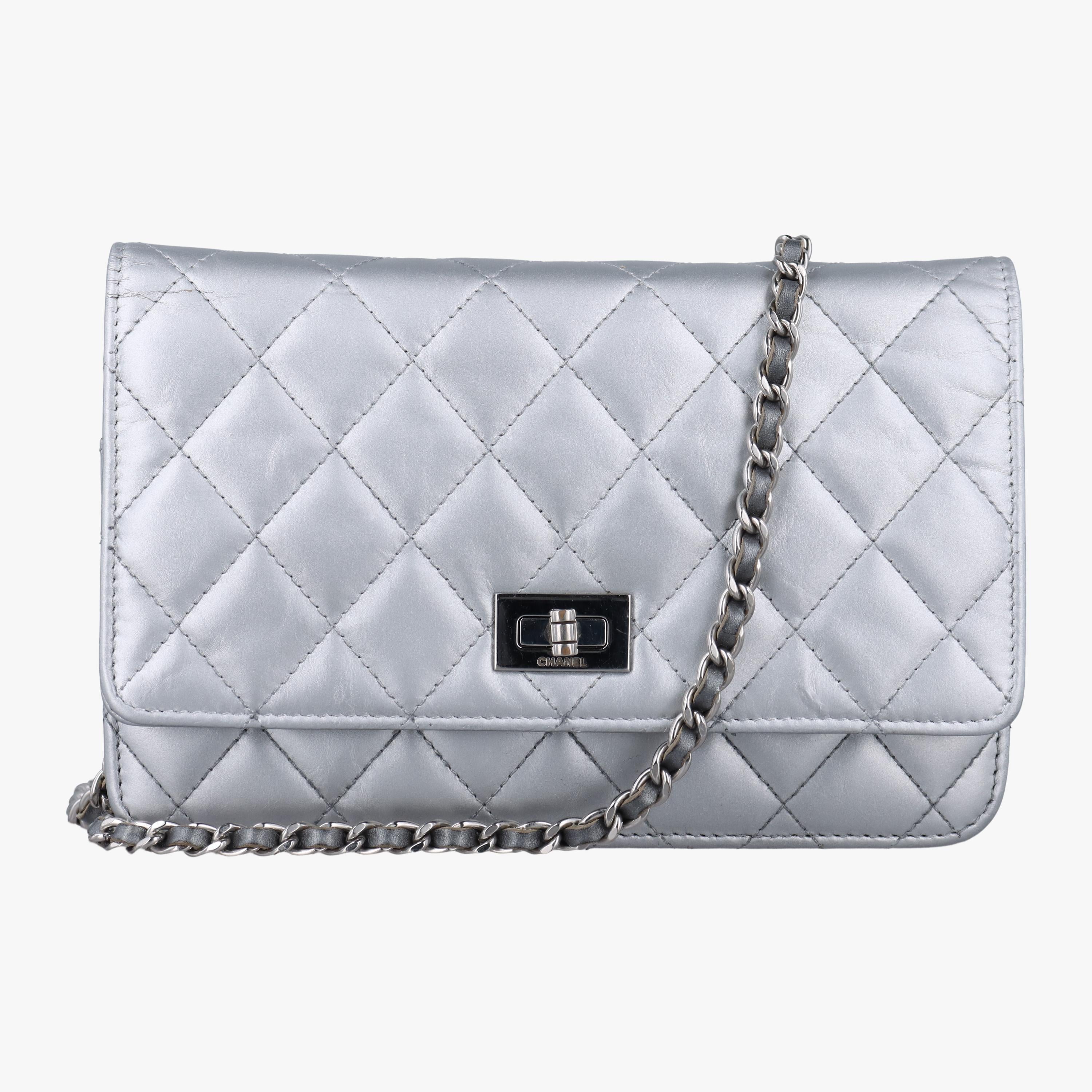 シャネル Chanel ショルダーバッグ レディース 2.55 シルバー レザー A80834 22356422