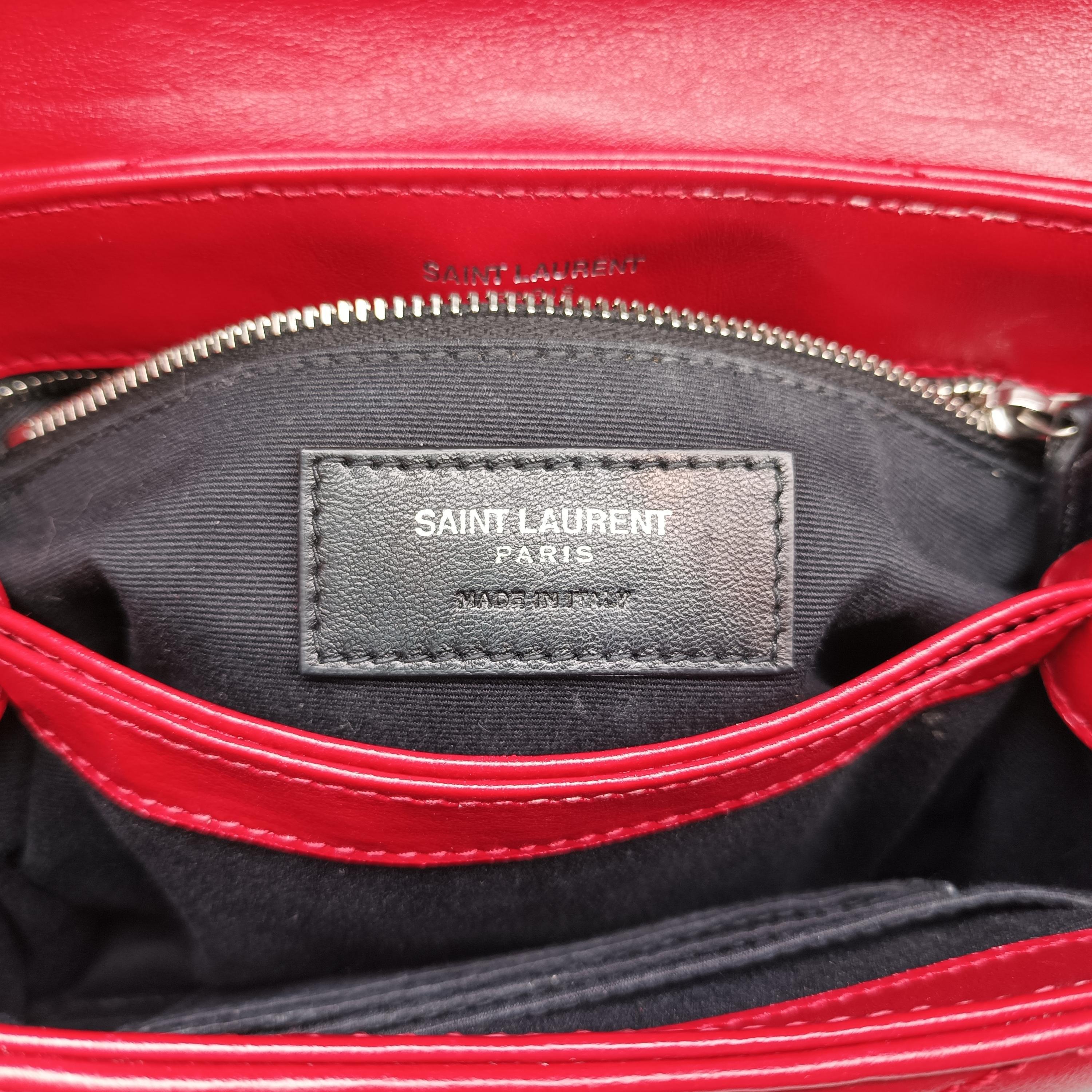 イヴサンローラン Yves saint Laurent ショルダーバッグ レディース モノグラム ルルトイ レッド レザー PLB467072.0118