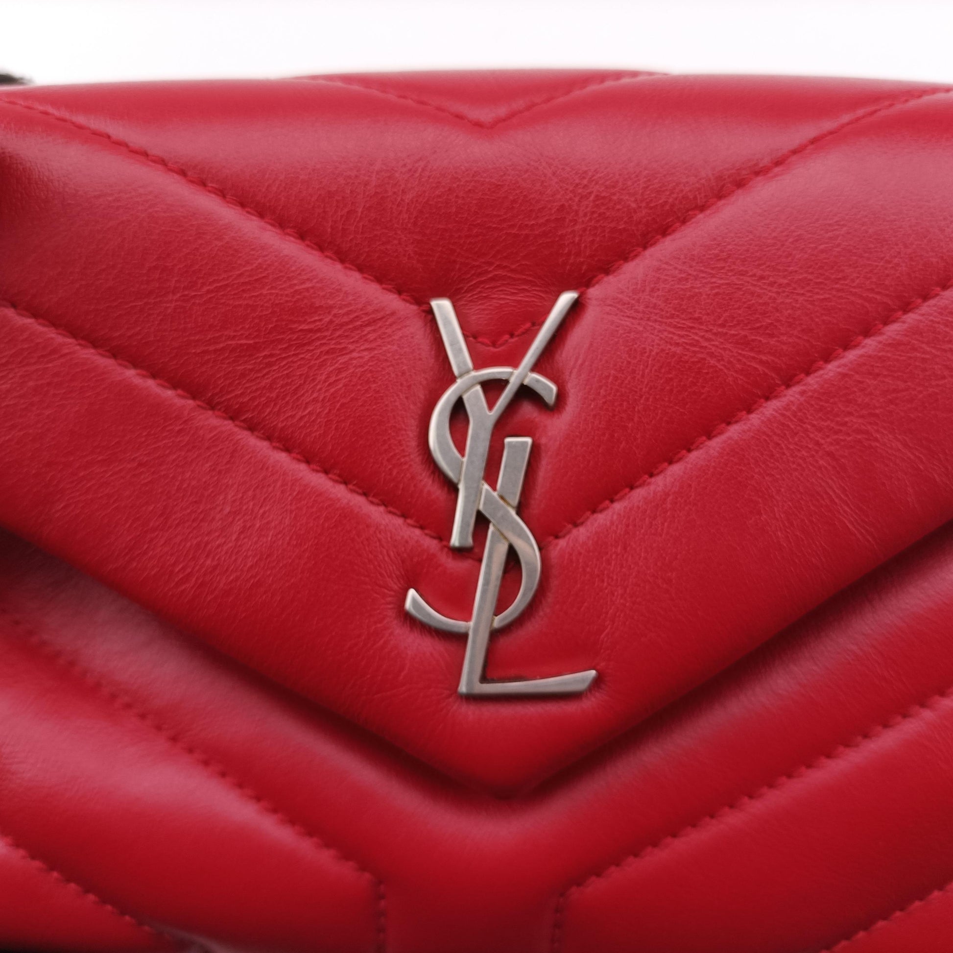 イヴサンローラン Yves saint Laurent ショルダーバッグ レディース モノグラム ルルトイ レッド レザー PLB467072.0118