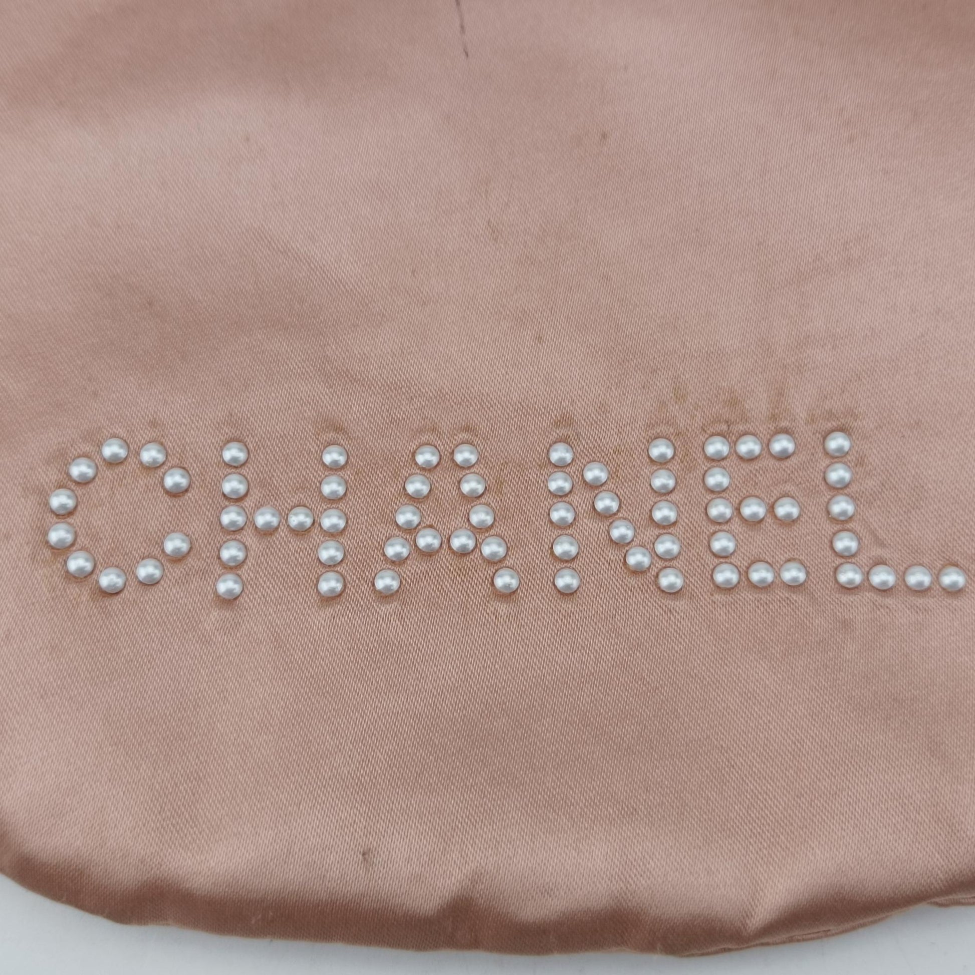 シャネル Chanel クラッチバッグ レディース ロゴナイロン巾着ポーチ ピンク サテン A17839 7252768