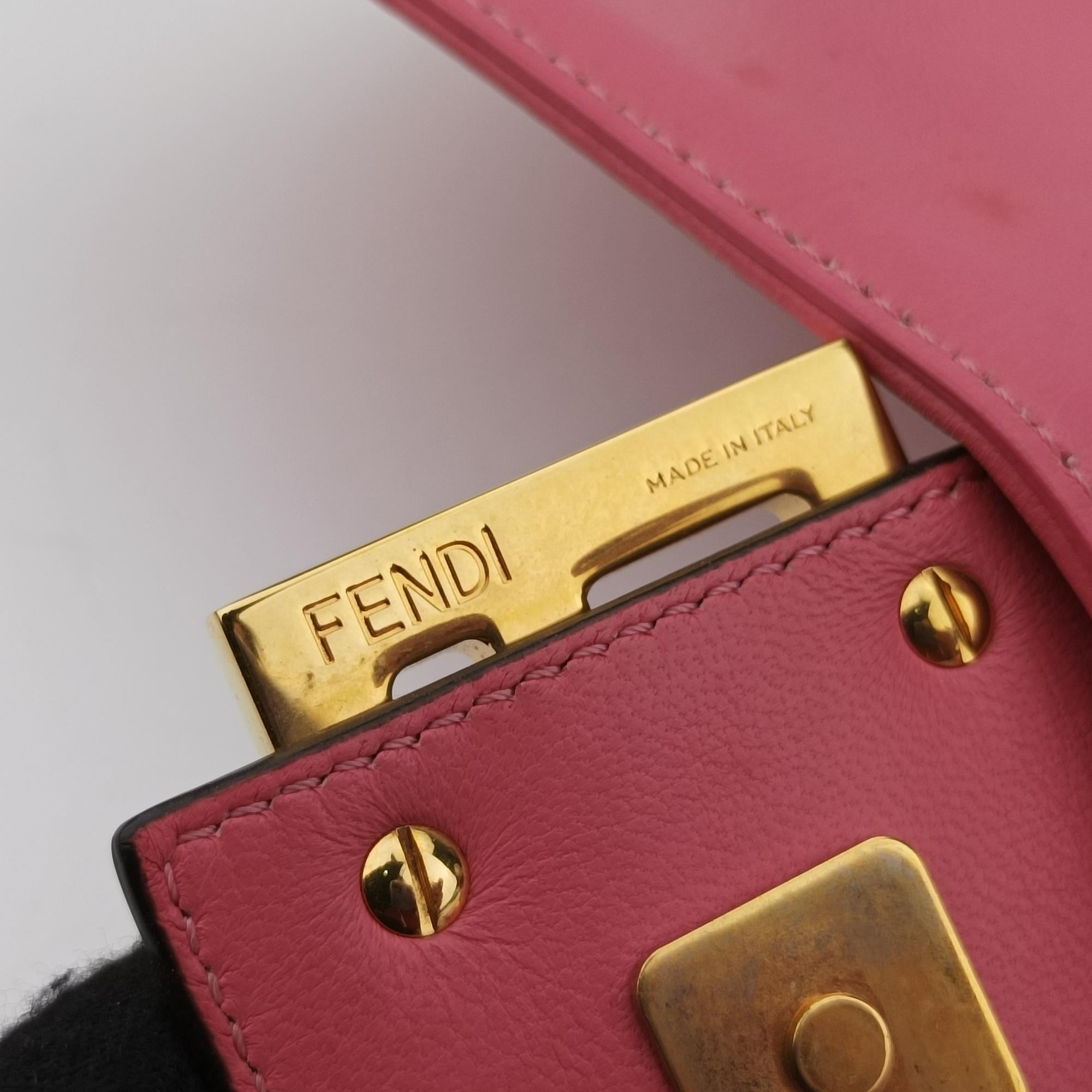 フェンディ Fendi ショルダーバッグ レディース マンマバケット ピンク レザー 8BR771-A72V-198-8241