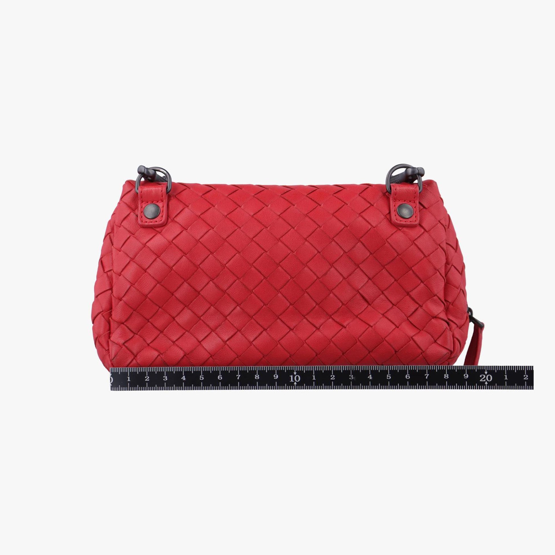 ボッテガヴェネタ Bottega Veneta ショルダーバッグ レディース イントレチャート レッド ラムスキン B02819297B