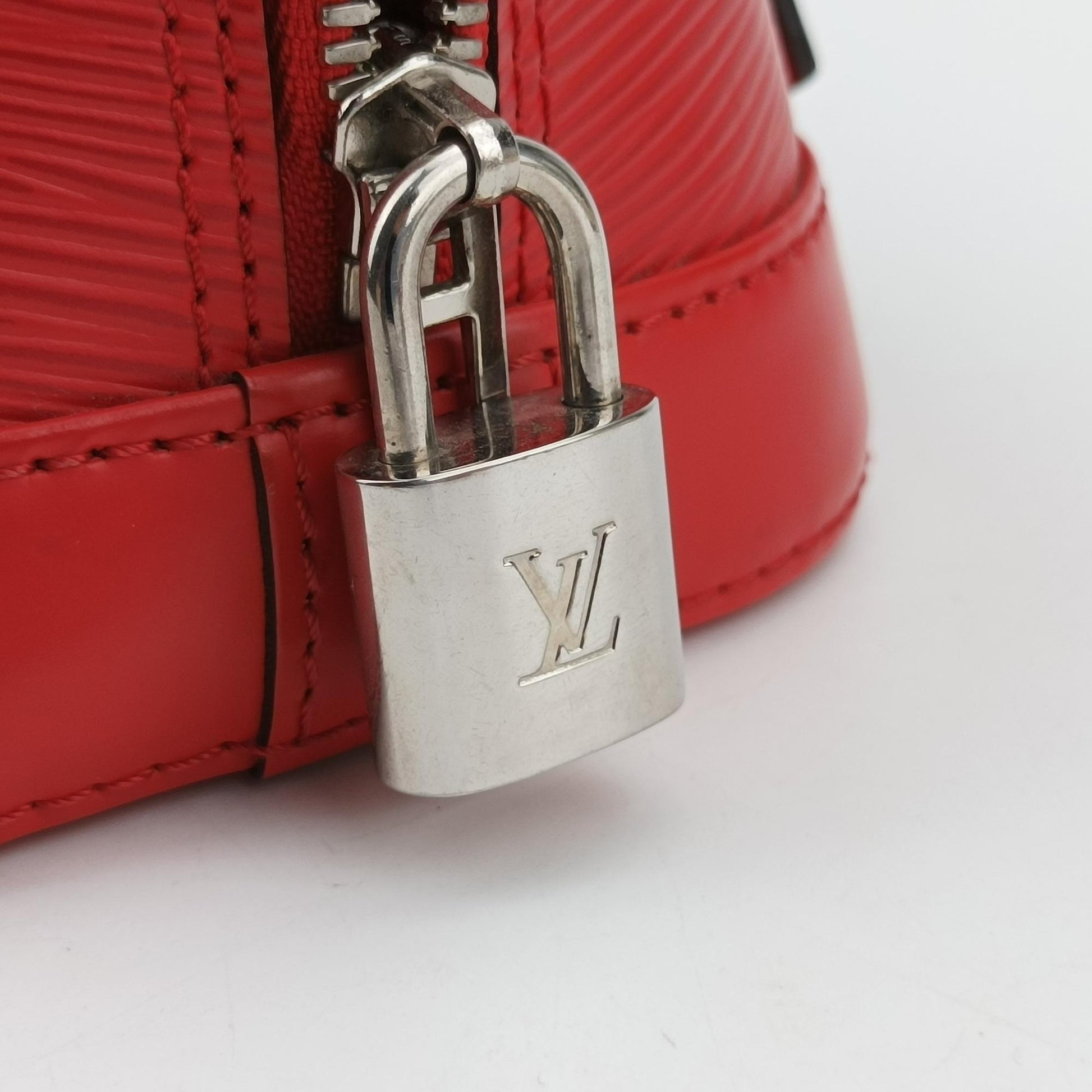 ルイヴィトン Louis Vuitton ショルダーバッグ レディース アルマBB コクリコ エピ M41160 MI2174