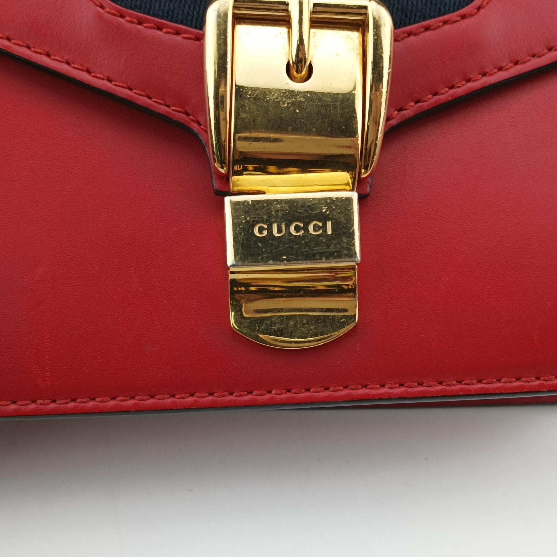 グッチ Gucci ショルダーバッグ レディース シルヴィ レッド レザー 431666 F021653302