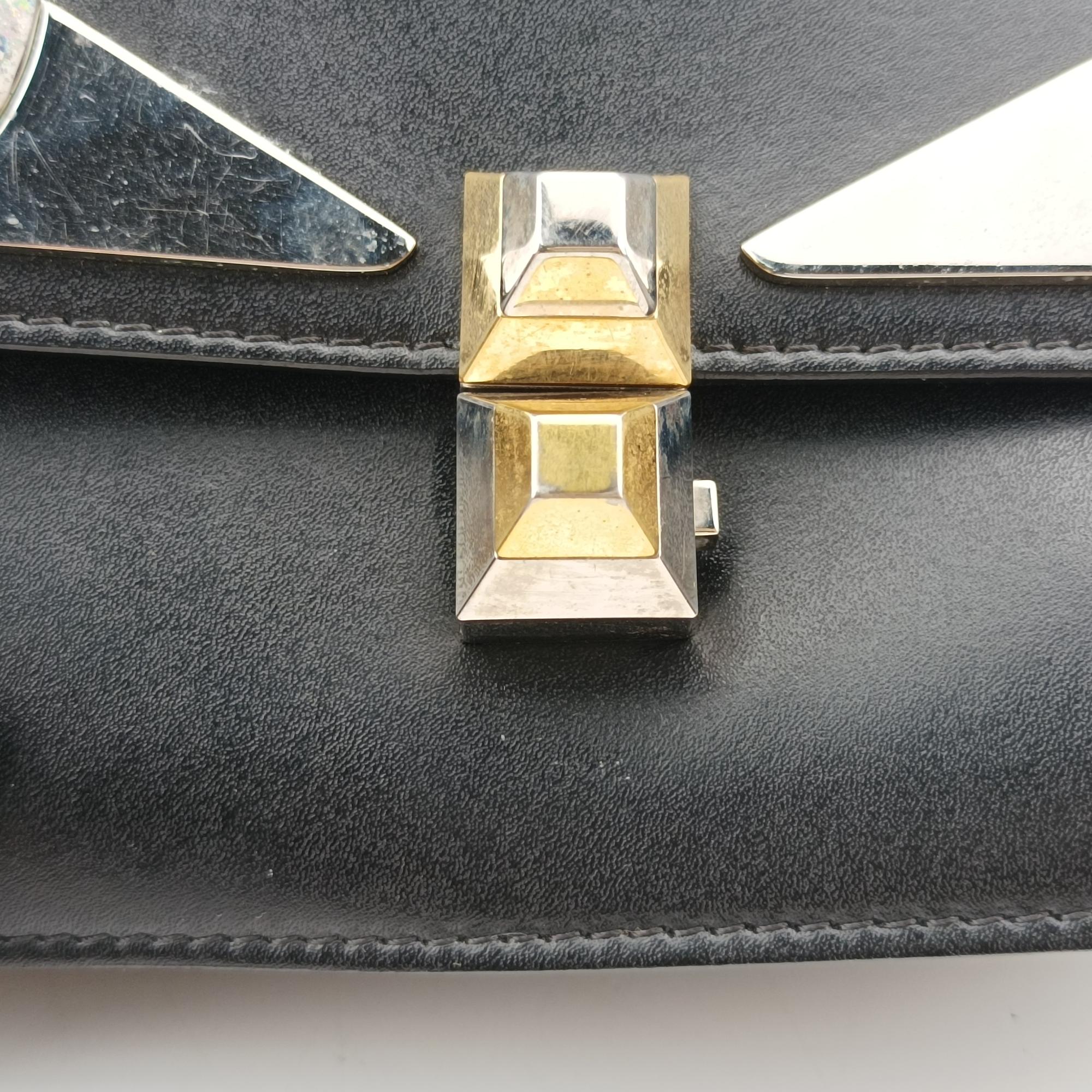 フェンディ Fendi ショルダーバッグ レディース モンスター　キャナイ ブラック レザー 8M0381.2SR 188.0189