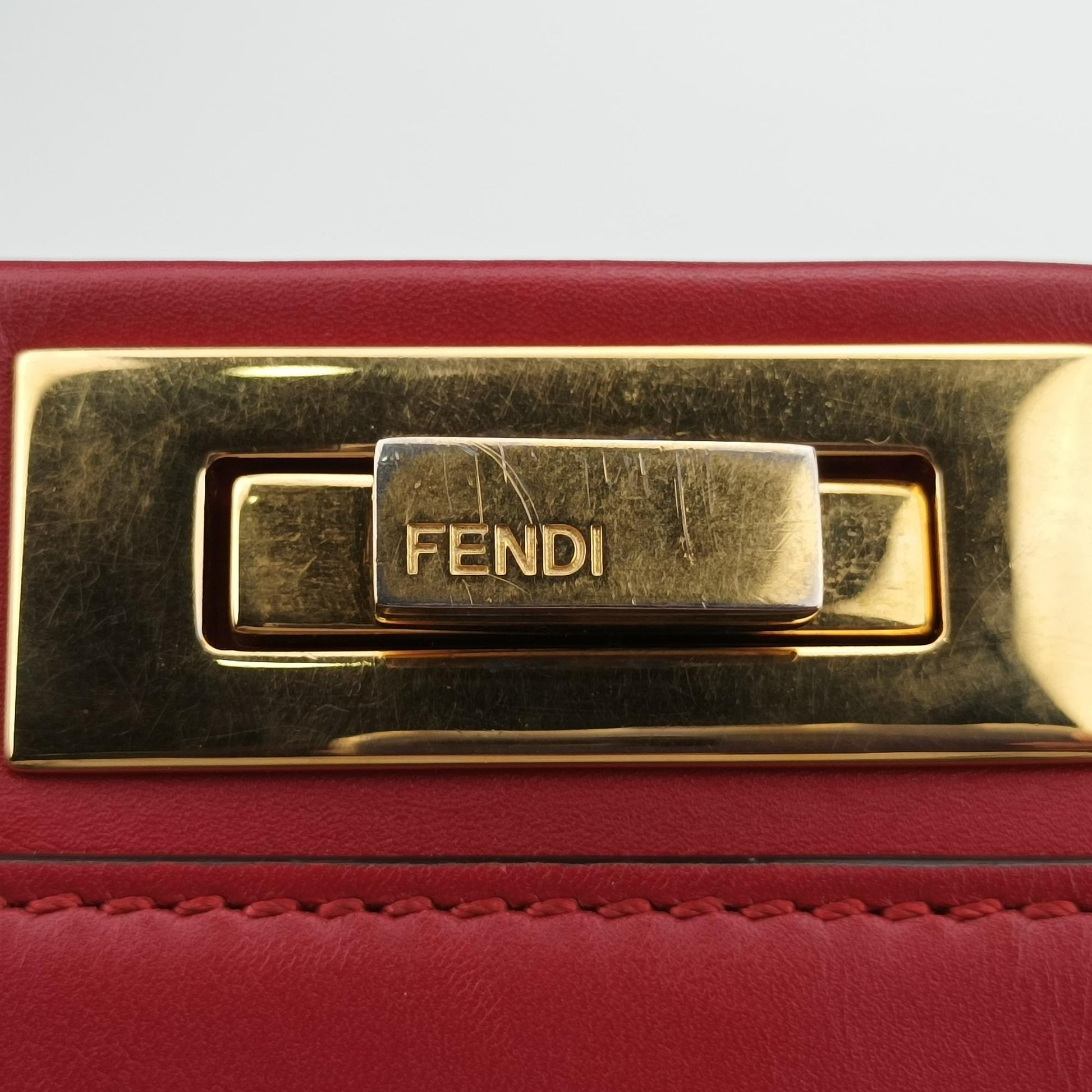 フェンディ Fendi ショルダーバッグ レディース ピーカブー レッド レザー 8BN226-Q4J-158-0501