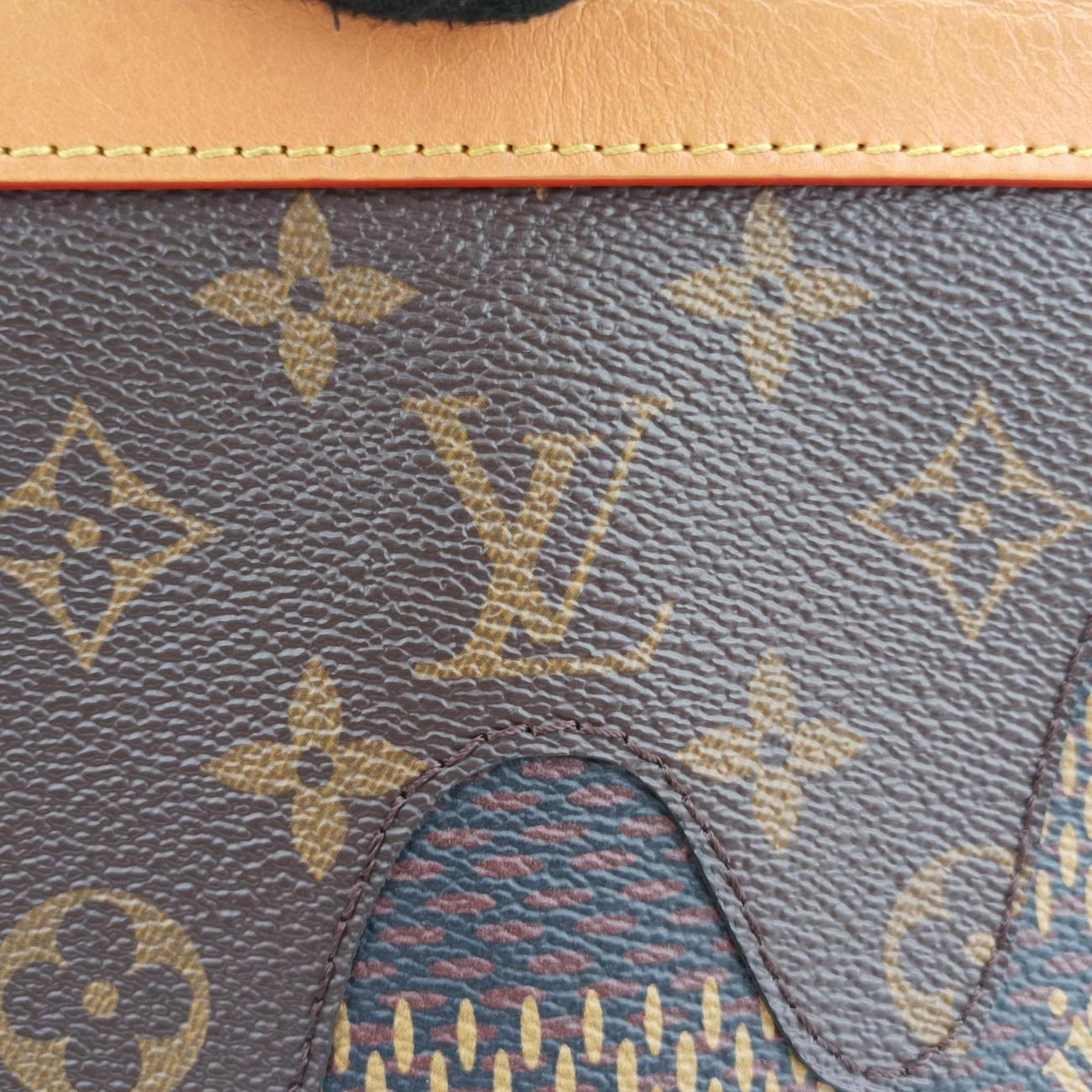 ルイヴィトン Louis Vuitton ショルダーバッグ メンズ NIGOコラボ ソフトトランク ブラウン モノグラムキャンバス×ダミエジャイアント N40381 AR2280