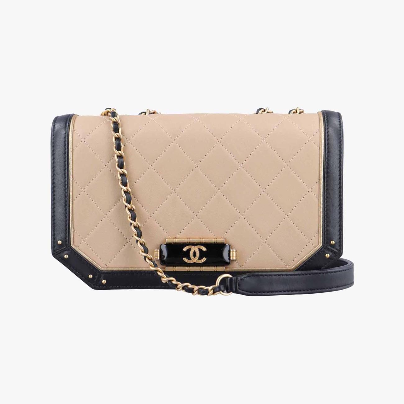 シャネル Chanel ショルダーバッグ レディース マトラッセ　ココ　フラップ ベージュ ラムスキン A91836 24414915