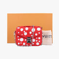 ルイヴィトン Louis Vuitton ショルダーバッグ レディース Yayoi Kusamaコラボ　メティス レッド レザー M81983 ICチップ