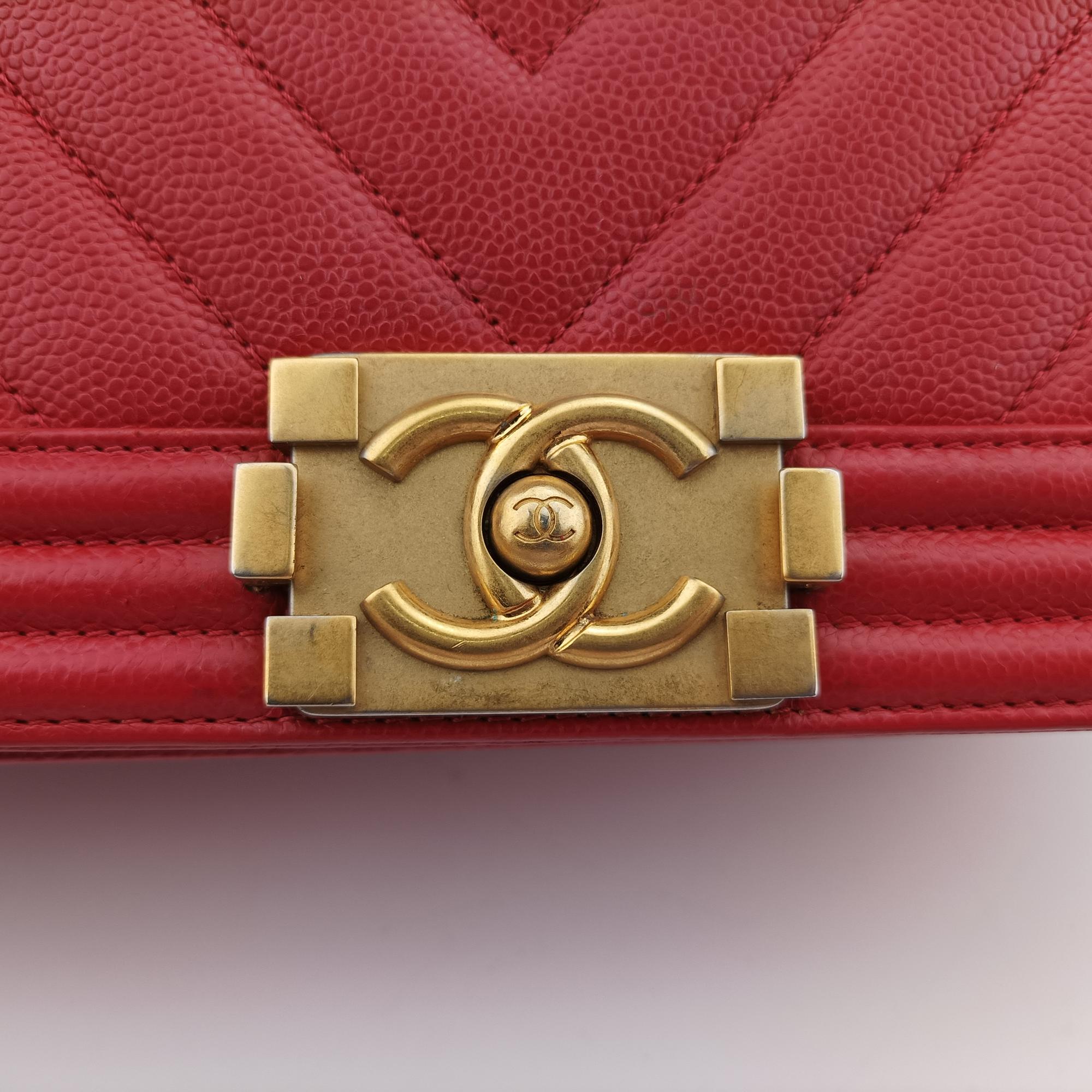 シャネル Chanel ショルダーバッグ レディース ボーイシャネル レッド キャビアスキン A67086 25264326