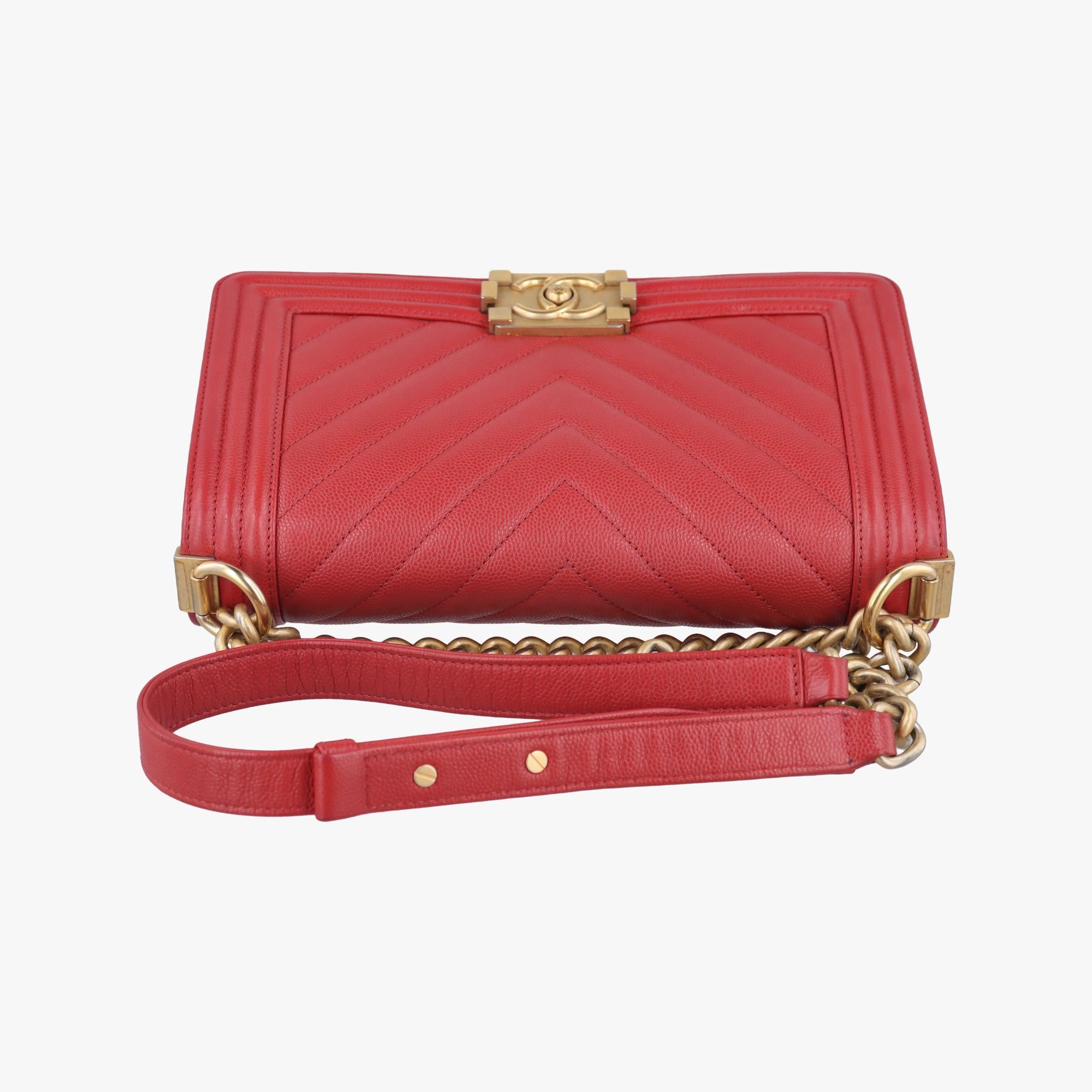 シャネルChanelボーイシャネル レッド キャビアスキン A67086 25264326