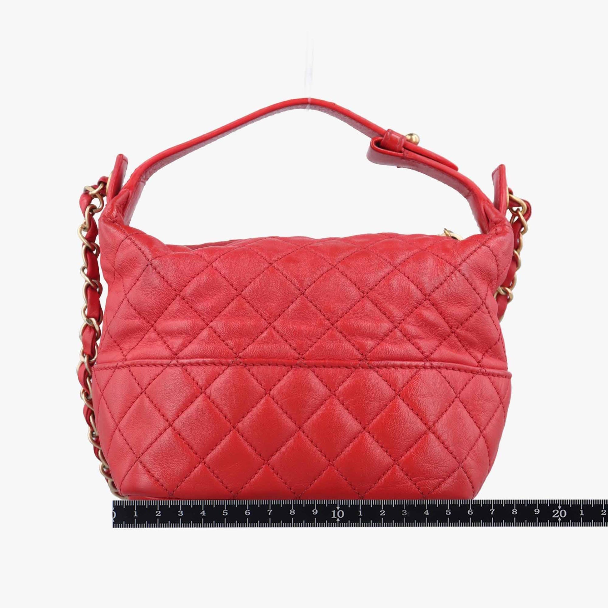 シャネル Chanel ショルダーバッグ レディース タイムレス マトラッセ レッド ラムスキン A94004 18924930