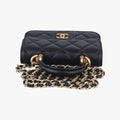 シャネル Chanel ショルダーバッグ レディース ミニ マトラッセ トップ ハンドル ブラック ラムスキン AP2200 30274310