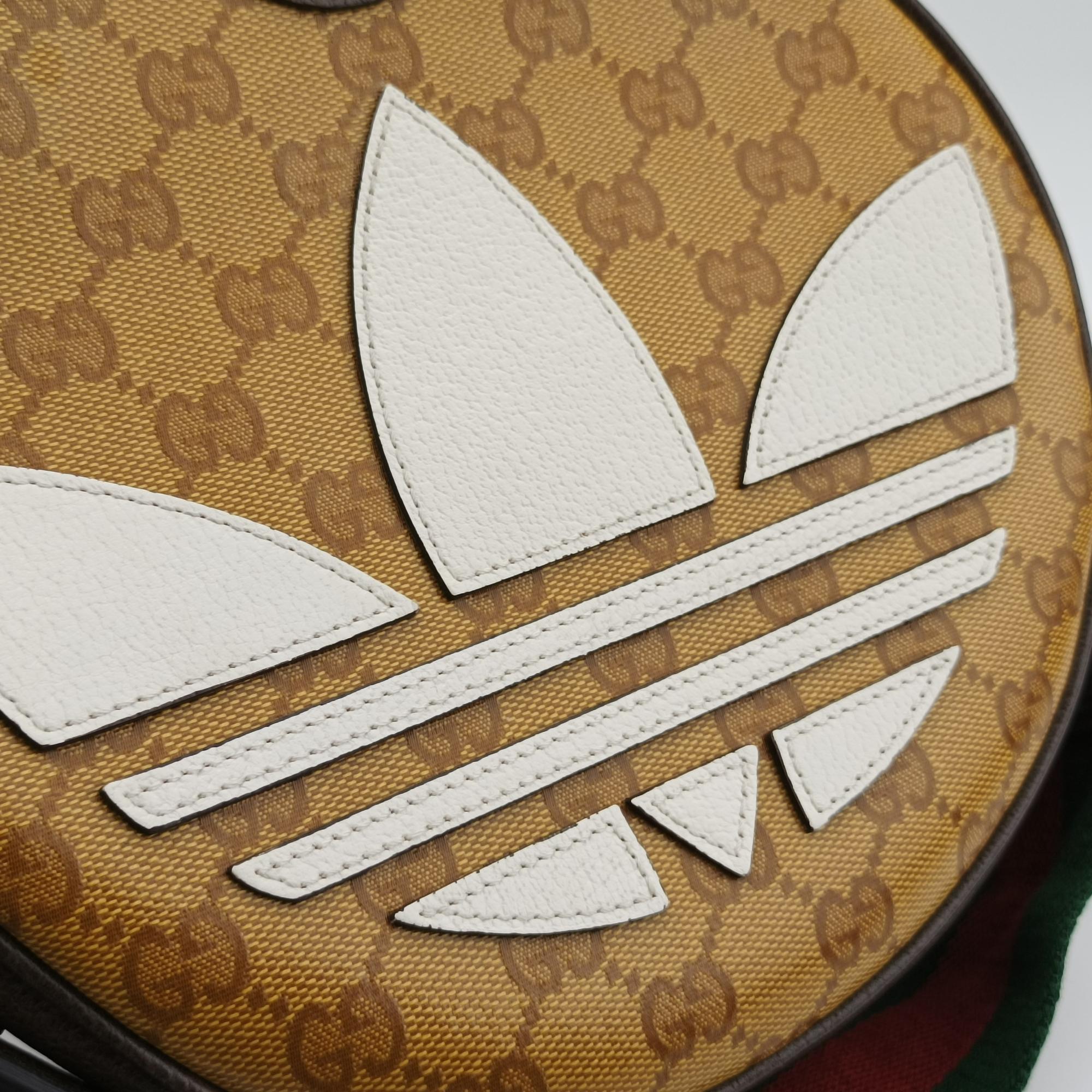 グッチ Gucci ショルダーバッグ レディース アディダス コラボ オフィディア マルチカラー レザー×PVCコーティングキャンバス 702640 G037901871