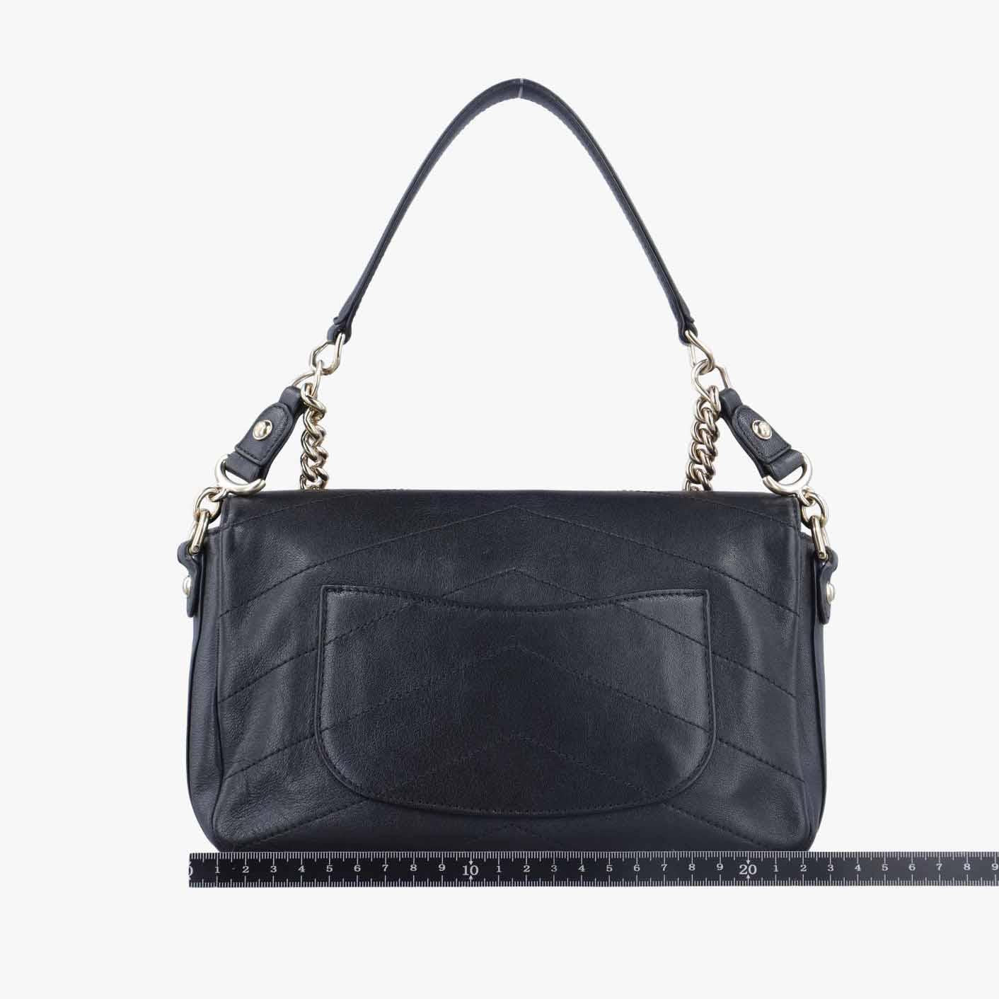 シャネル Chanel ショルダーバッグ レディース ブラック A57470 26139492