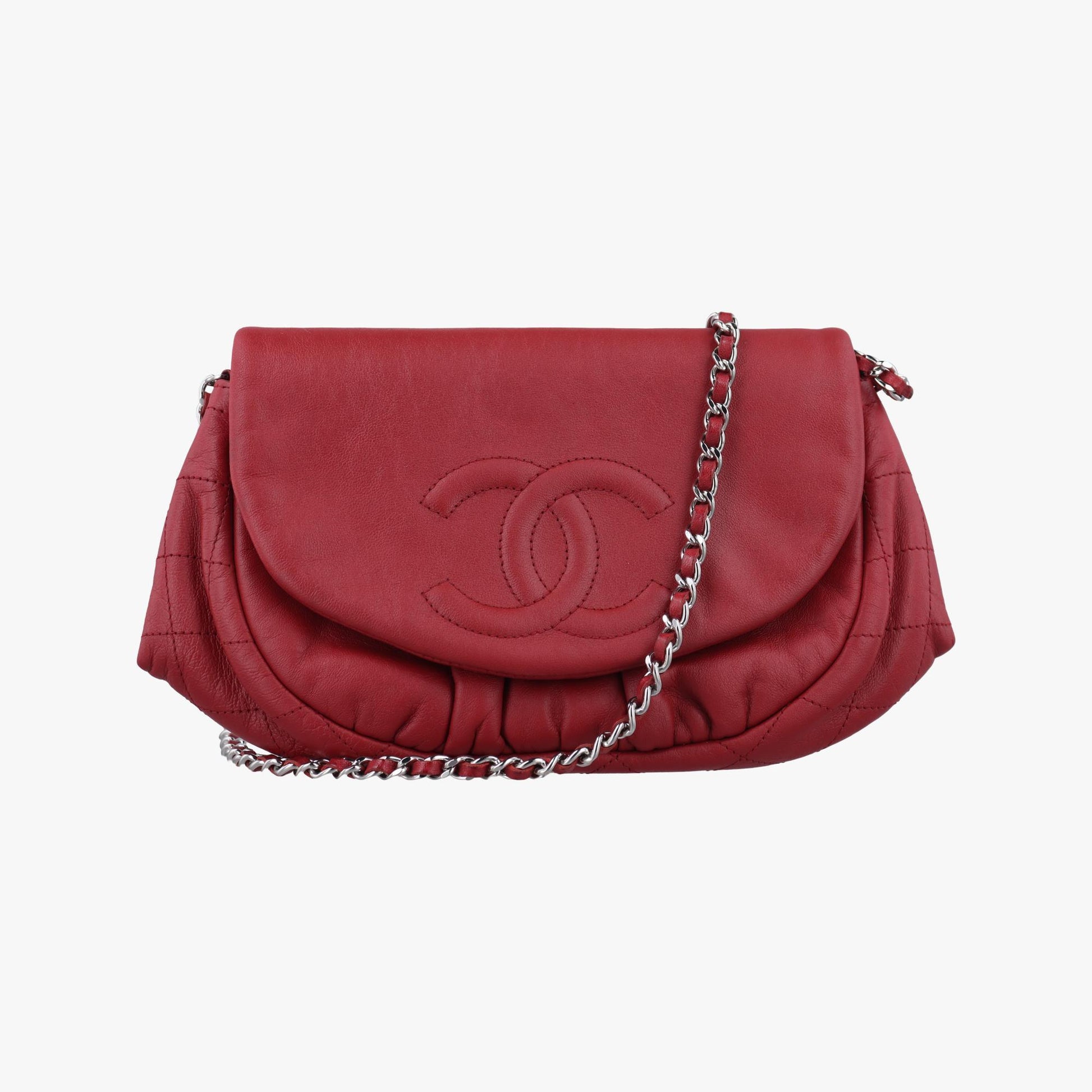 シャネル Chanel ショルダーバッグ レディース ハーフムーン レッド ラムスキン A40033 14640533