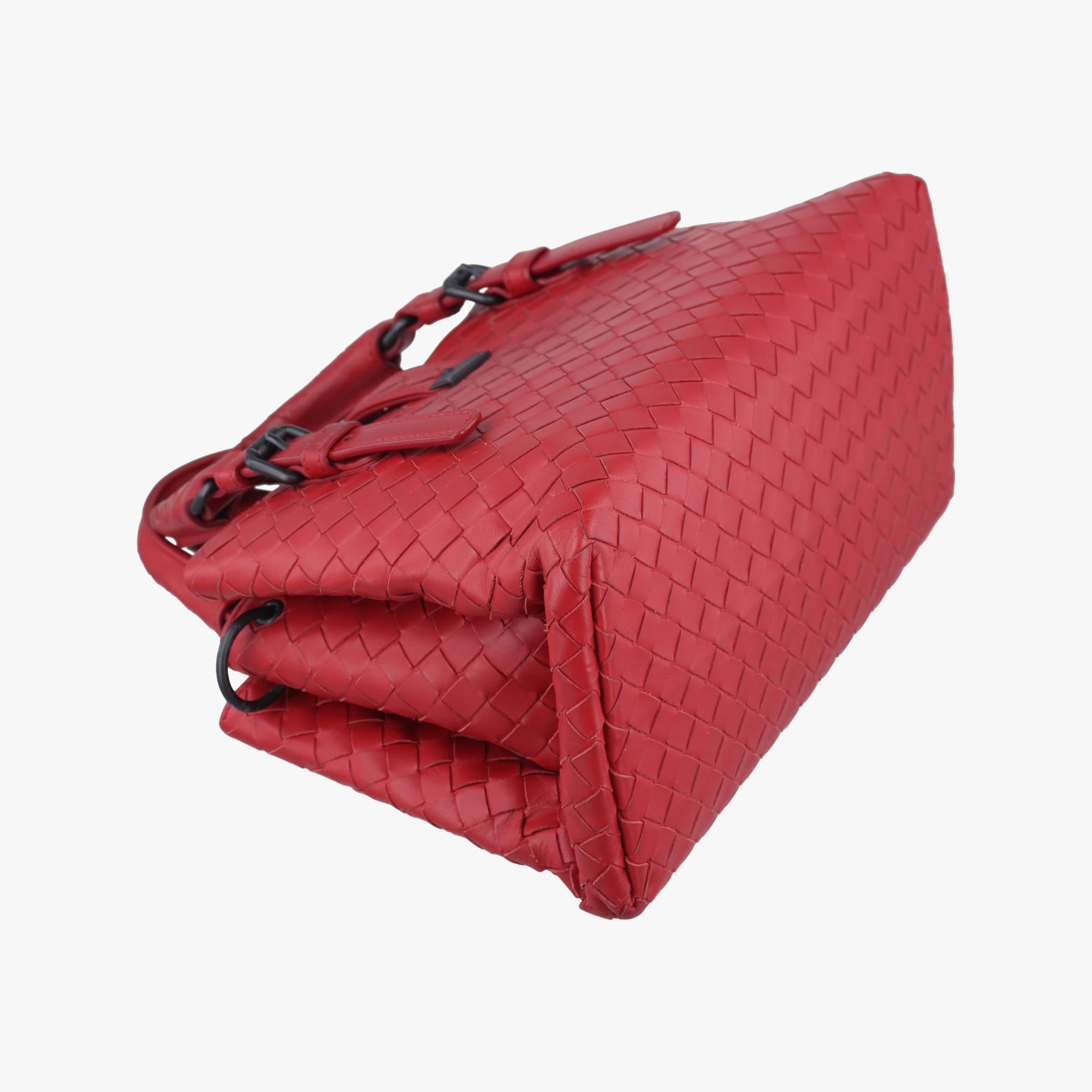 ボッテガヴェネタ Bottega Veneta ショルダーバッグ レディース レッド B06126371P