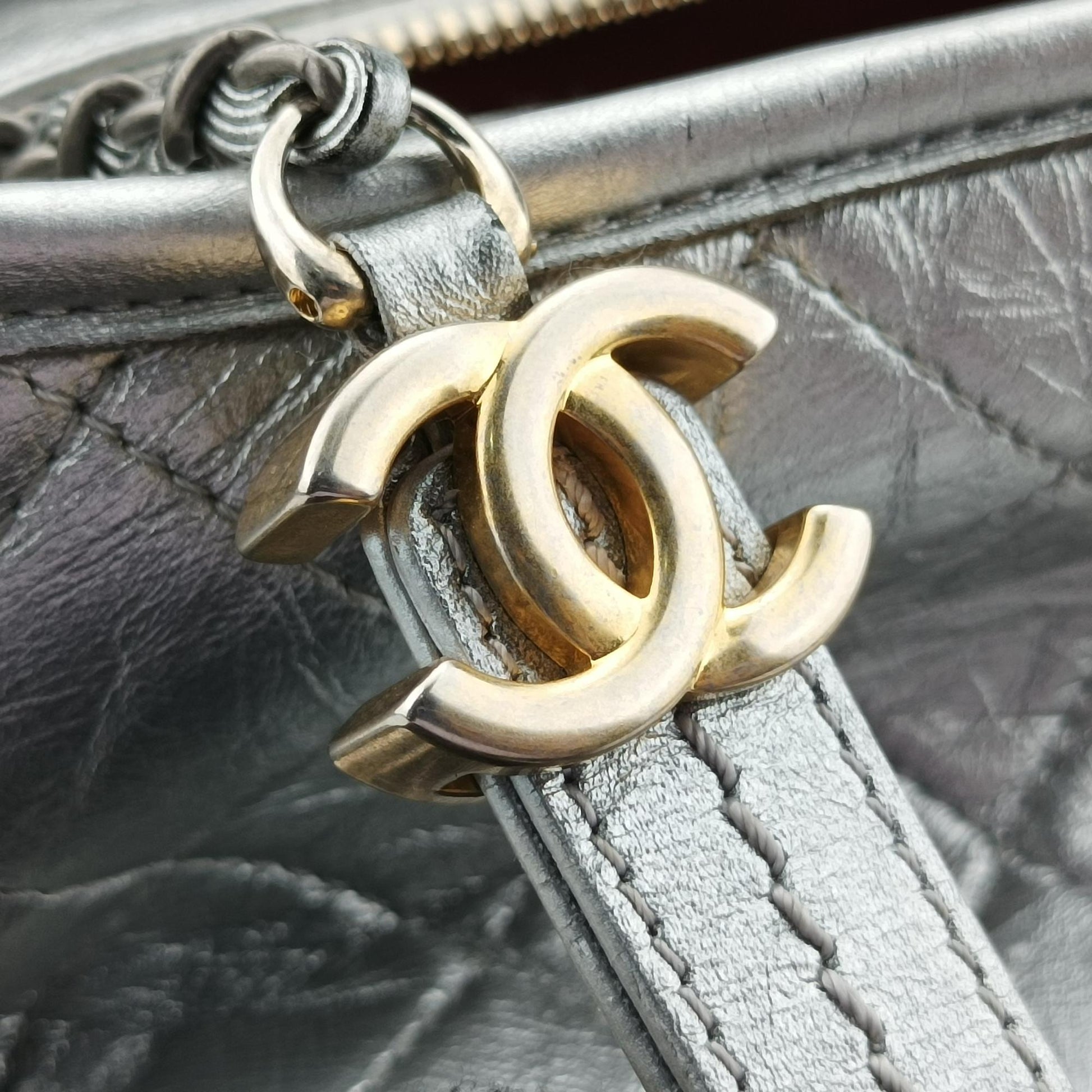 シャネル Chanel ショルダーバッグ レディース シルバー A93824 24929385