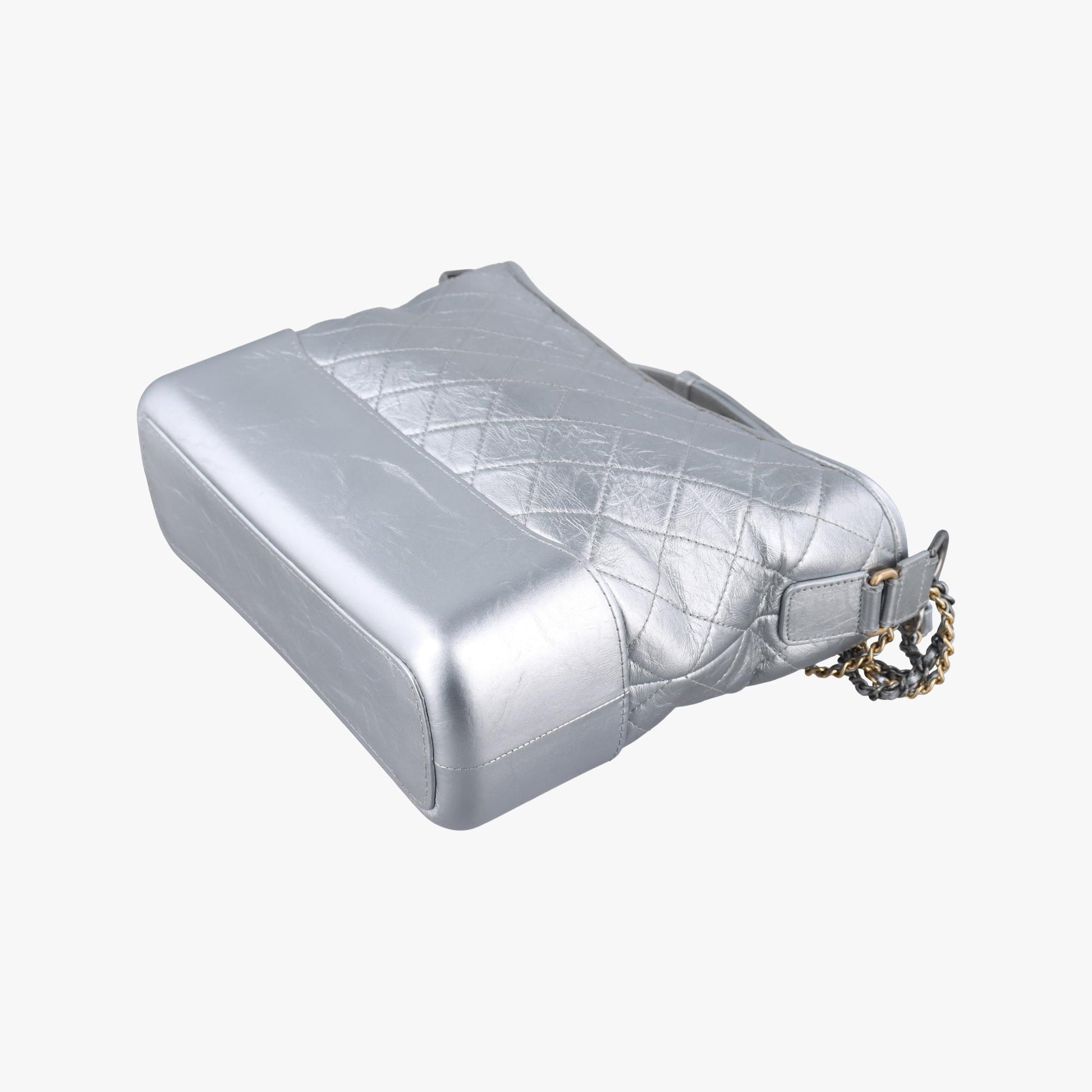 シャネル Chanel ショルダーバッグ レディース シルバー A93824 24929385