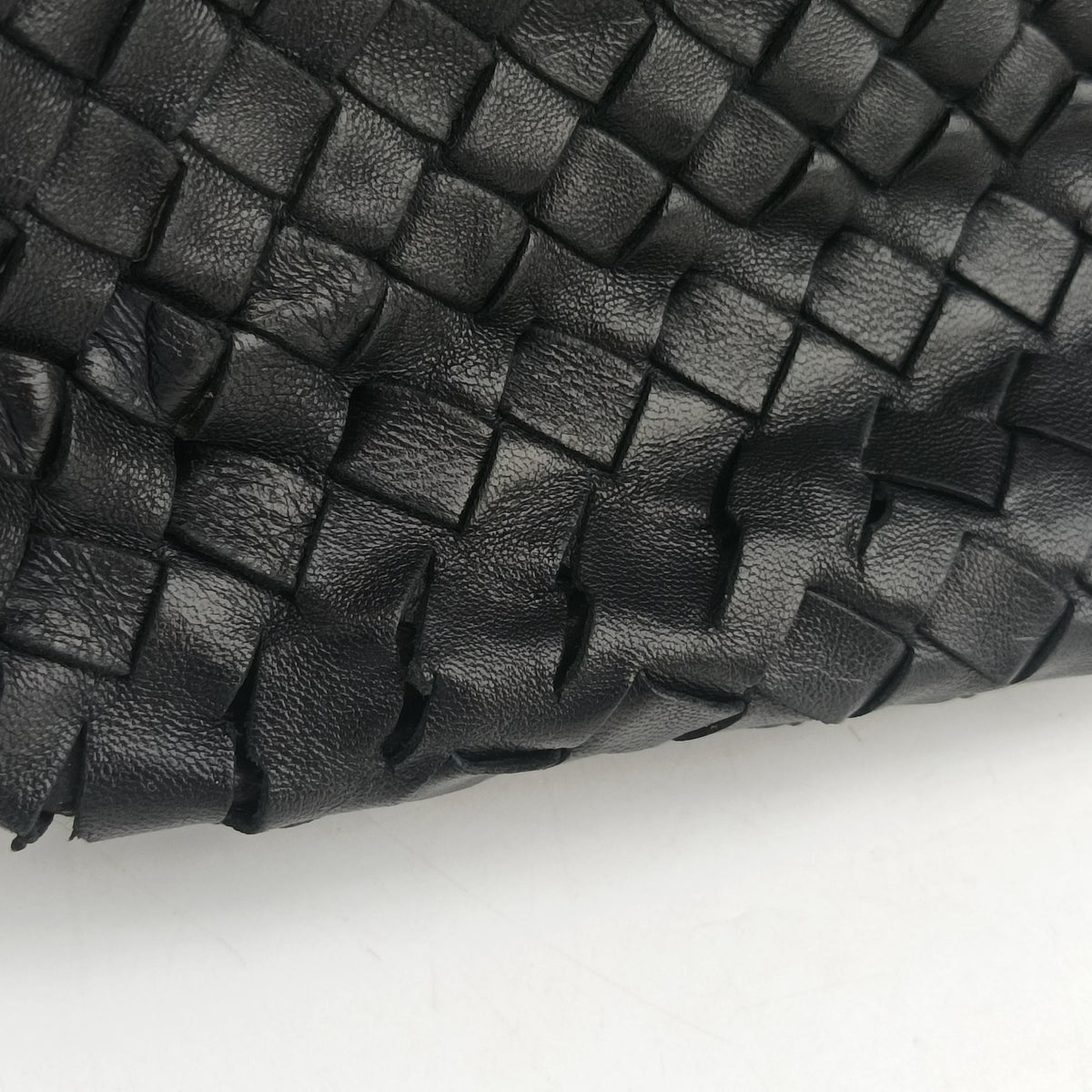 Intrecciato Black lambskin B00177087Aイントレチャート ブラック ラムスキン B00177087A