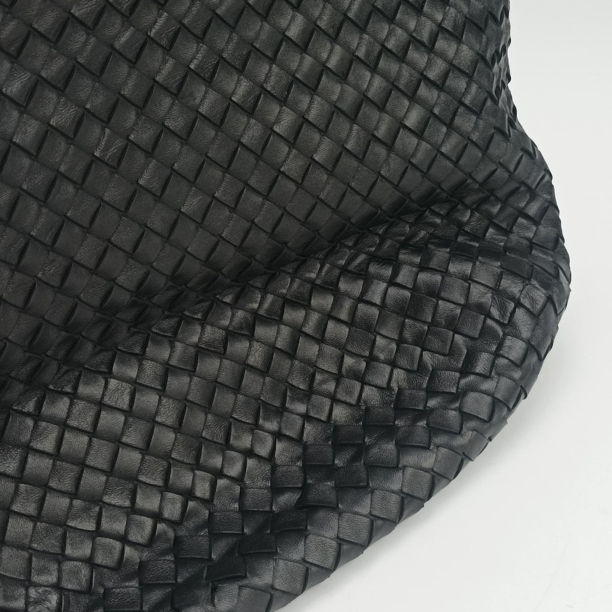 Intrecciato Black lambskin B00177087Aイントレチャート ブラック ラムスキン B00177087A