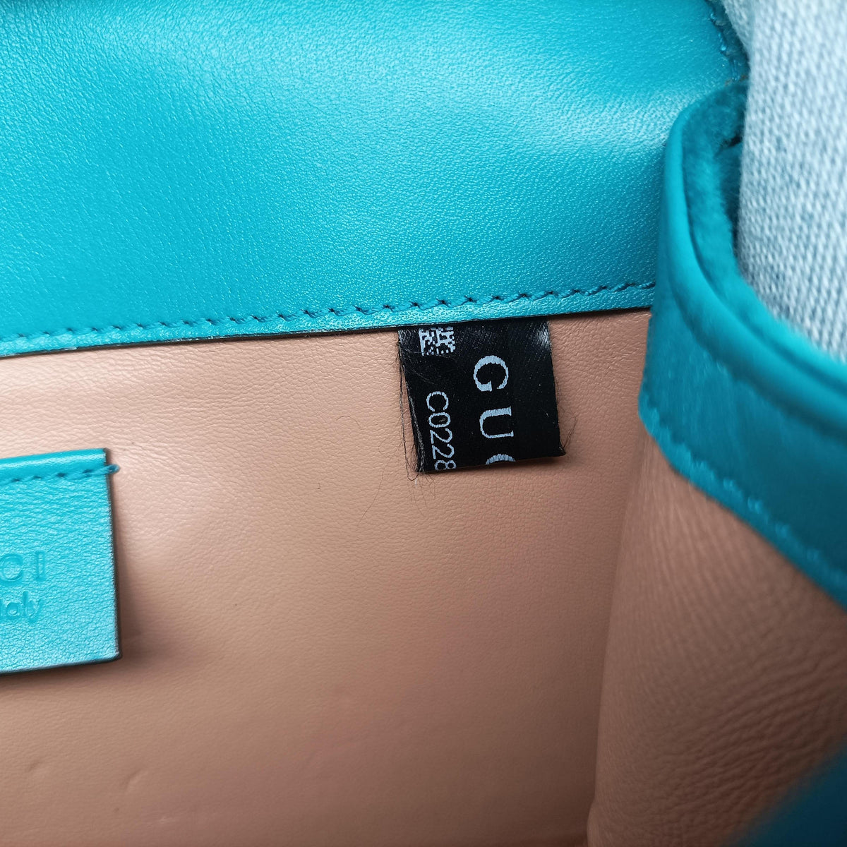 Broadway Blue velour 489218 C022837110ブロードウェイ ブルー ベロア 489218 C022837110