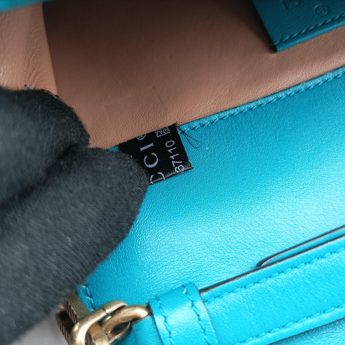 Broadway Blue velour 489218 C022837110ブロードウェイ ブルー ベロア 489218 C022837110